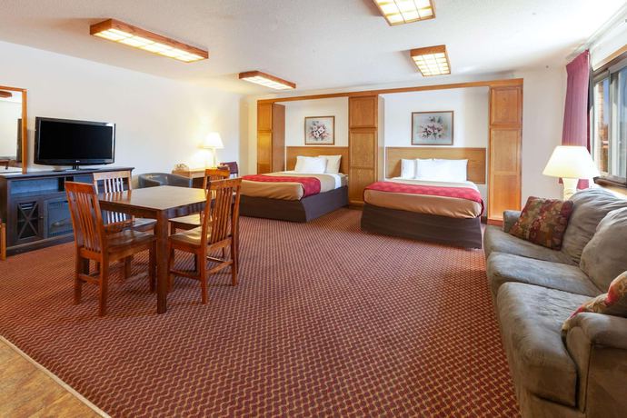 Imagen de la habitación del Hotel Travelodge By Wyndham Escanaba. Foto 9