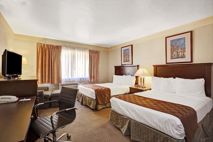 Imagen de la habitación del Hotel Travelodge By Wyndham Everett City Center. Foto 11
