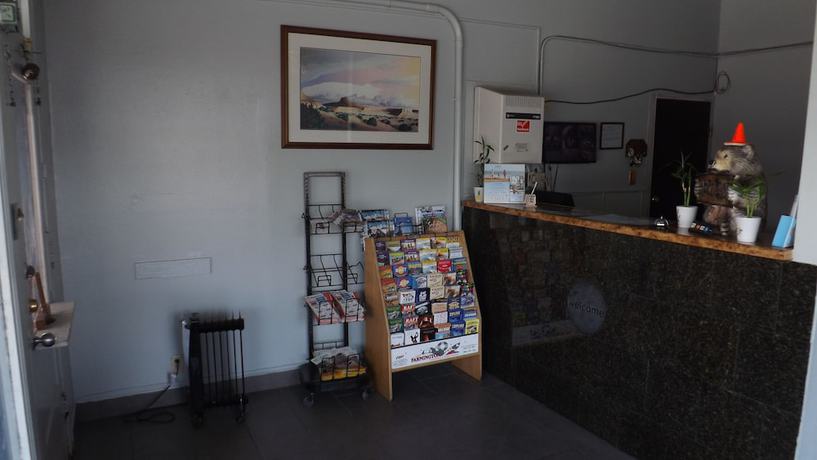 Imagen de los interiores del Hotel Travelodge By Wyndham Farmington. Foto 9