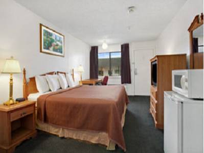 Imagen de la habitación del Hotel Travelodge By Wyndham Fort Bragg. Foto 5