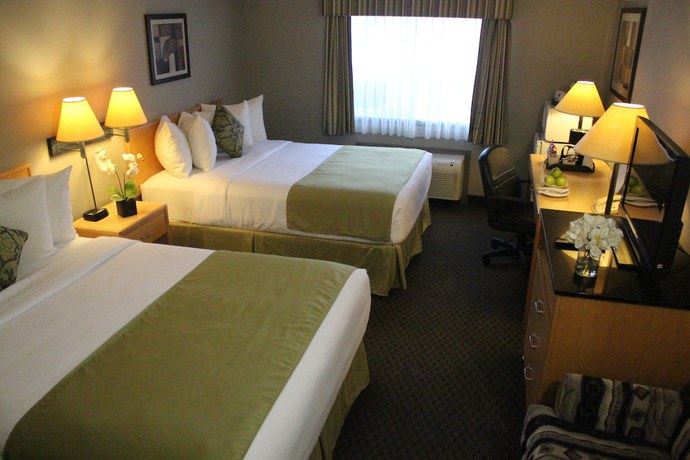 Imagen de la habitación del Hotel Travelodge By Wyndham Fort Mcmurray. Foto 4