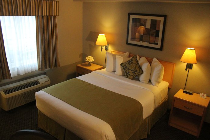 Imagen de la habitación del Hotel Travelodge By Wyndham Fort Mcmurray. Foto 10