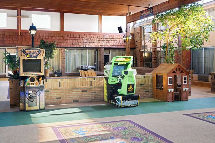 Imagen de los interiores del Hotel Travelodge By Wyndham Gaylord. Foto 18