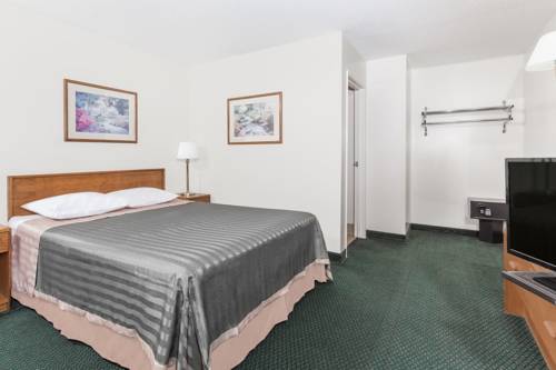 Imagen de la habitación del Hotel Travelodge By Wyndham Grants Pass. Foto 3