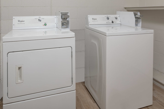 Imagen de los interiores del Hotel Travelodge By Wyndham Hardeeville. Foto 18