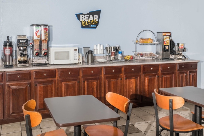 Imagen del bar/restaurante del Hotel Travelodge By Wyndham Hardeeville. Foto 6