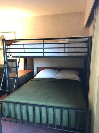 Imagen de la habitación del Hotel Travelodge By Wyndham Hope. Foto 11