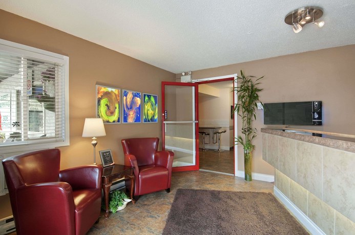 Imagen de los interiores del Hotel Travelodge By Wyndham Hope. Foto 20