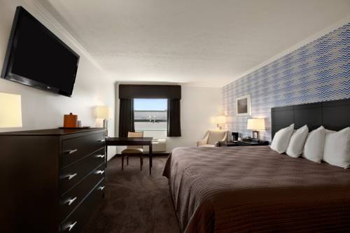 Imagen de la habitación del Hotel Travelodge By Wyndham Hubbard Oh. Foto 8