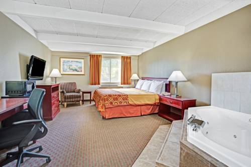 Imagen de la habitación del Hotel Travelodge By Wyndham Iowa City. Foto 6