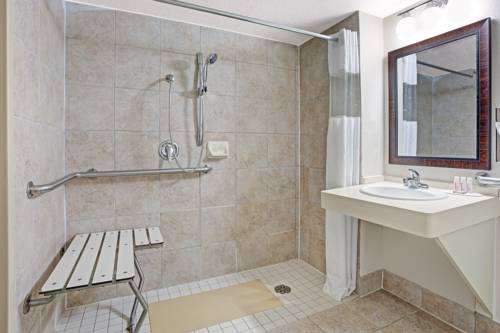Imagen de la habitación del Hotel Travelodge By Wyndham Iowa City. Foto 10