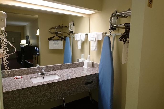 Imagen de la habitación del Hotel Travelodge By Wyndham Knoxville East. Foto 5