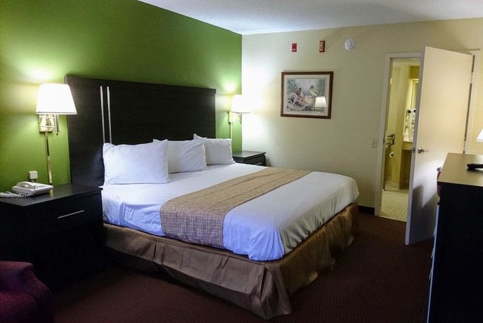 Imagen de la habitación del Hotel Travelodge By Wyndham Knoxville East. Foto 7
