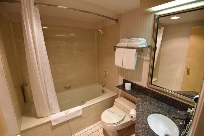 Imagen de la habitación del Hotel Travelodge By Wyndham Lloydminster. Foto 12