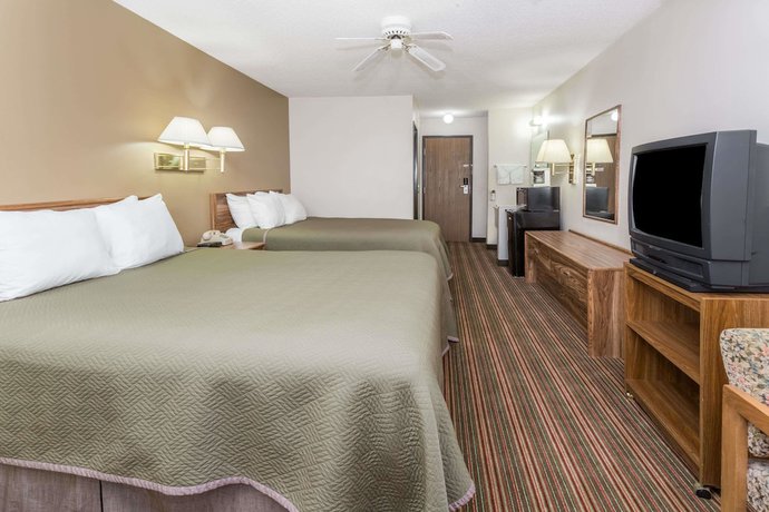 Imagen de la habitación del Hotel Travelodge By Wyndham Longmont. Foto 3
