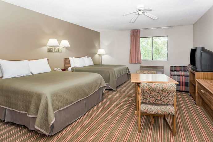 Imagen de la habitación del Hotel Travelodge By Wyndham Longmont. Foto 6