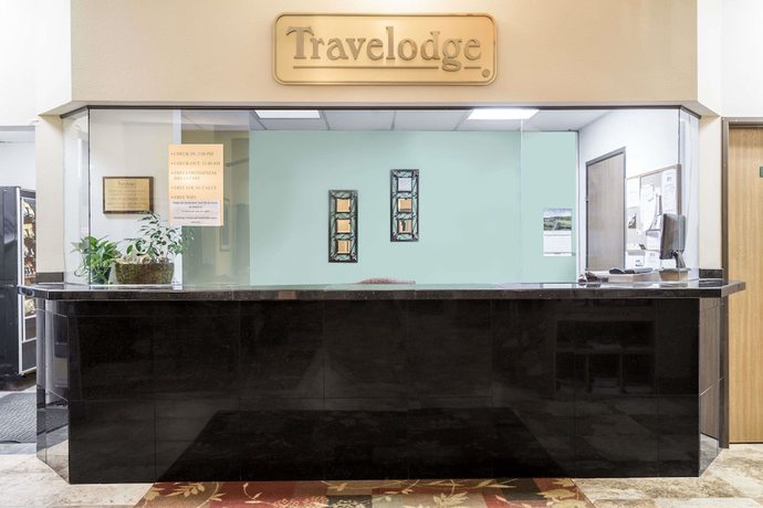 Imagen de los interiores del Hotel Travelodge By Wyndham Longmont. Foto 10