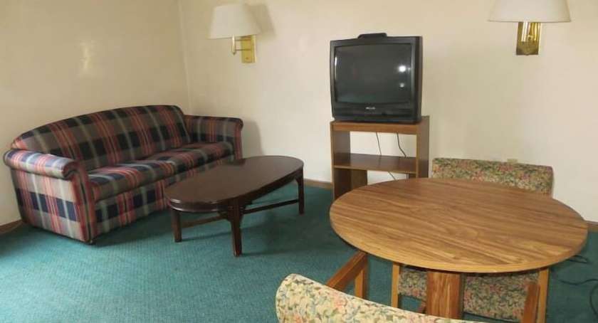 Imagen de la habitación del Hotel Travelodge By Wyndham Longmont. Foto 8