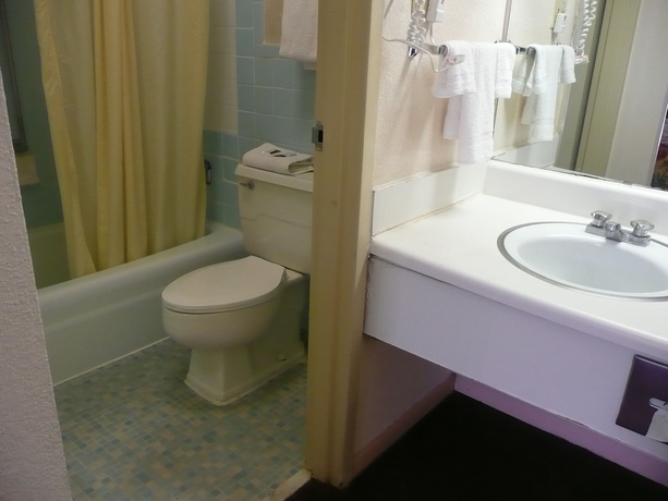Imagen de la habitación del Hotel Travelodge By Wyndham Lumberton. Foto 16
