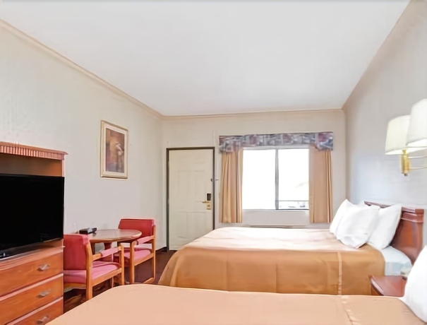 Imagen de la habitación del Hotel Travelodge By Wyndham Lynwood. Foto 11