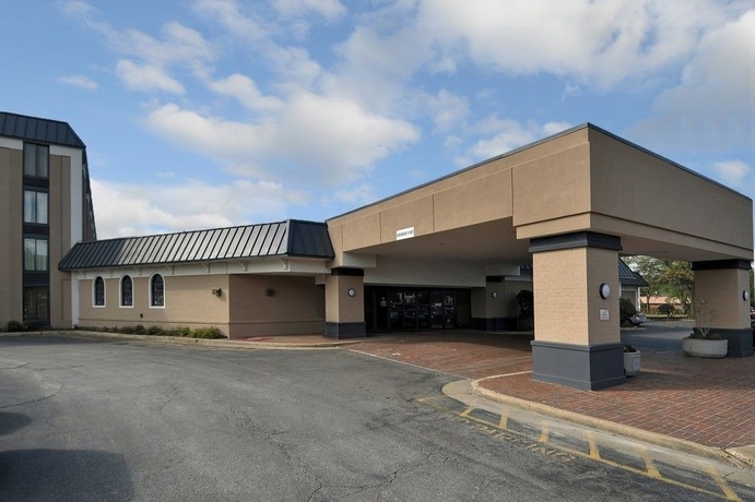 Imagen general del Hotel Travelodge By Wyndham Memphis Airport/graceland. Foto 1