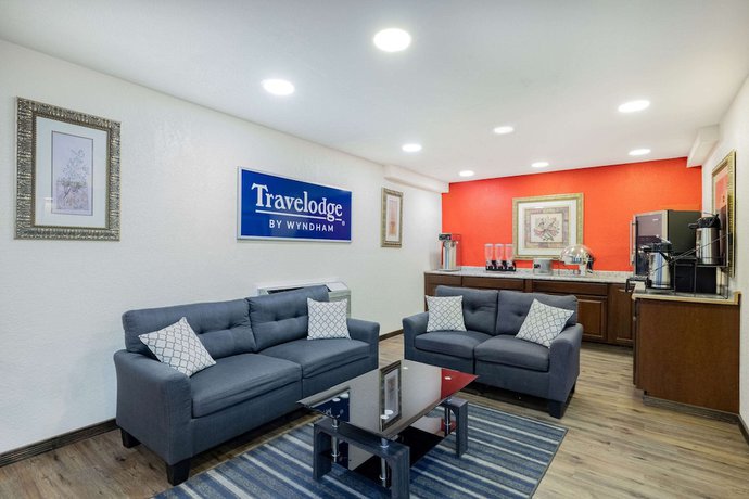 Imagen de los interiores del Hotel Travelodge By Wyndham Miles City. Foto 18