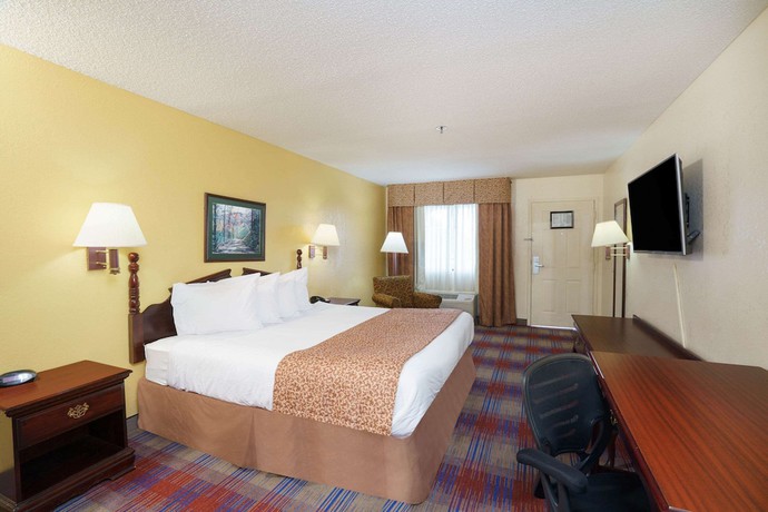 Imagen de la habitación del Hotel Travelodge By Wyndham Montgomery East. Foto 4