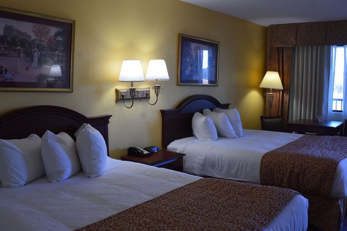 Imagen de la habitación del Hotel Travelodge By Wyndham Montgomery East. Foto 9