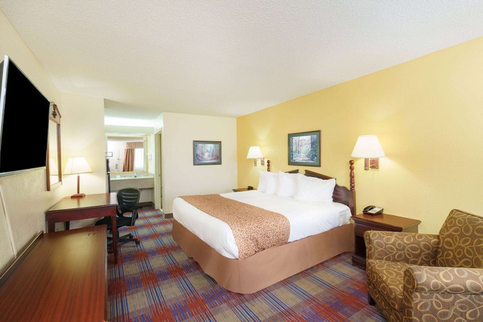 Imagen de la habitación del Hotel Travelodge By Wyndham Montgomery East. Foto 11