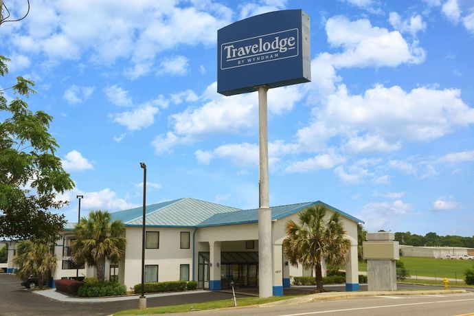 Imagen general del Hotel Travelodge By Wyndham Montgomery East. Foto 1