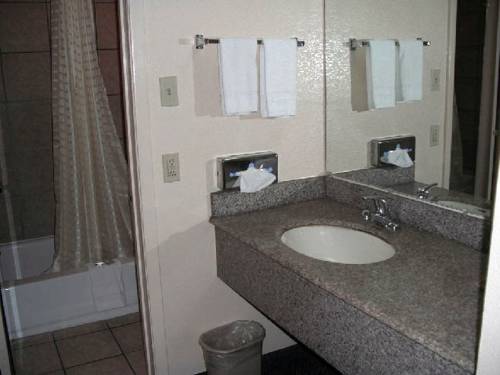 Imagen de la habitación del Hotel Travelodge By Wyndham New Braunfels. Foto 6