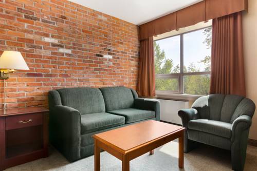 Imagen de la habitación del Hotel Travelodge By Wyndham North Bay. Foto 7