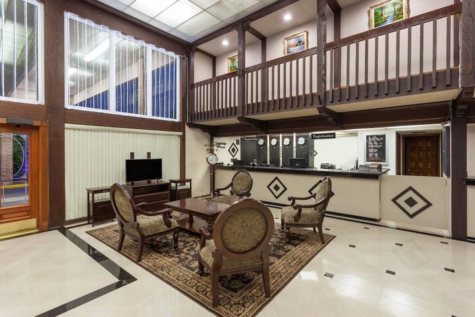 Imagen de los interiores del Hotel Travelodge By Wyndham Orange County Airport/ Costa Mesa. Foto 14