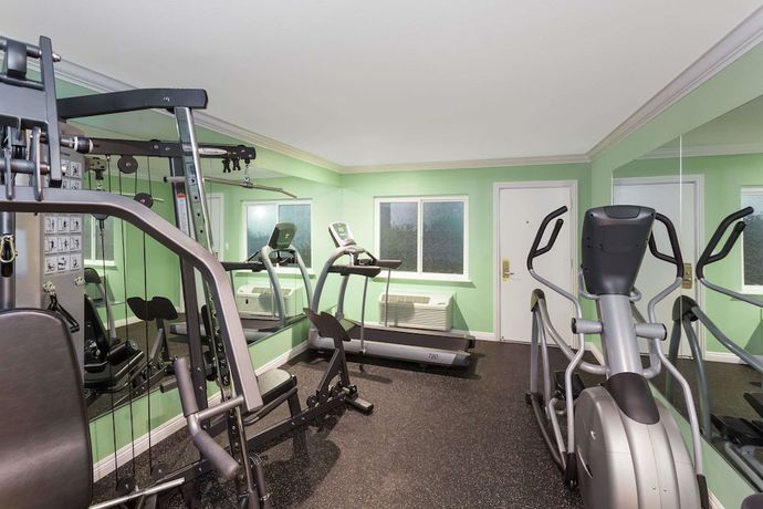 Imagen de los interiores del Hotel Travelodge By Wyndham Orange County Airport/ Costa Mesa. Foto 15