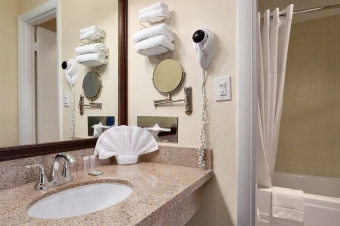Imagen de la habitación del Hotel Travelodge By Wyndham Orange County Airport/ Costa Mesa. Foto 8