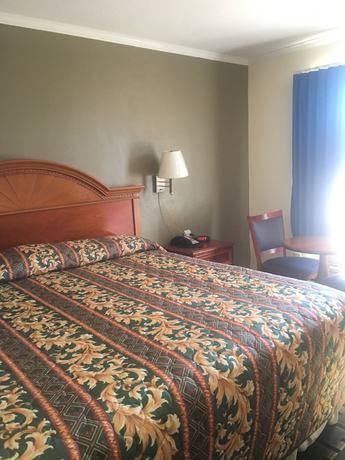 Imagen de la habitación del Hotel Travelodge By Wyndham Orangeburg. Foto 6