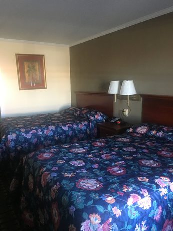Imagen de la habitación del Hotel Travelodge By Wyndham Orangeburg. Foto 10