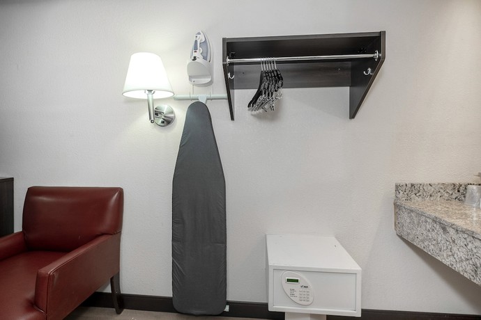 Imagen de la habitación del Hotel Travelodge By Wyndham Peoria. Foto 18