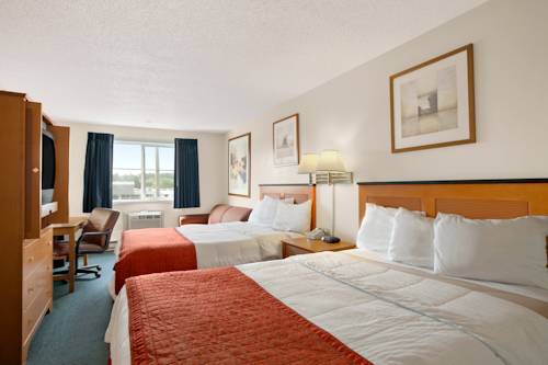 Imagen de la habitación del Hotel Travelodge By Wyndham Port Of Tacoma Wa. Foto 3