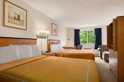 Imagen de la habitación del Hotel Travelodge By Wyndham Port Of Tacoma Wa. Foto 9