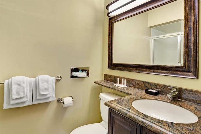 Imagen de la habitación del Hotel Travelodge By Wyndham Presidio San Francisco. Foto 11
