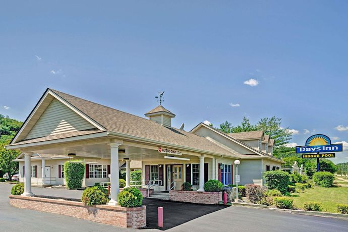 Imagen general del Hotel Travelodge By Wyndham Red Wing. Foto 1