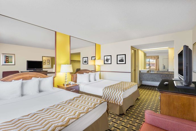 Imagen de la habitación del Hotel Travelodge By Wyndham Reno Downtown. Foto 13