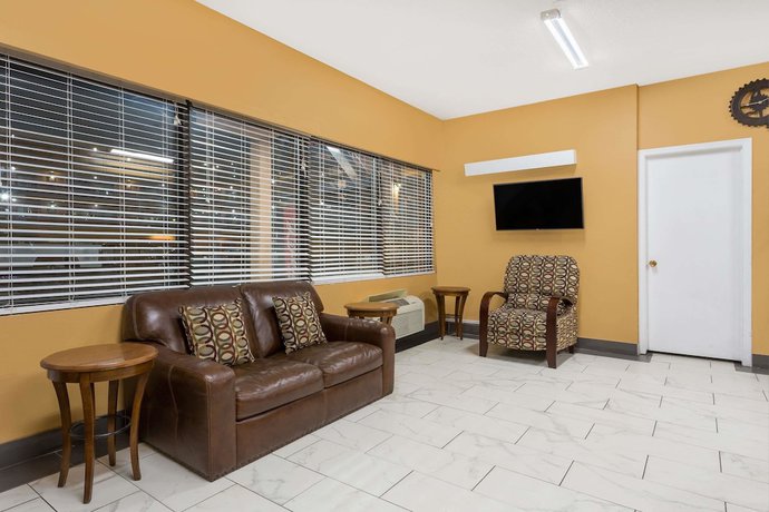 Imagen de los interiores del Hotel Travelodge By Wyndham Reno Downtown. Foto 20