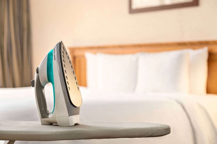 Imagen de los interiores del Hotel Travelodge By Wyndham Richmond Hill. Foto 16