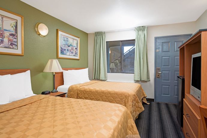 Imagen de la habitación del Hotel Travelodge By Wyndham Sacramento / Rancho Cordova. Foto 8