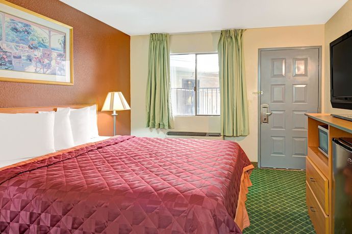 Imagen de la habitación del Hotel Travelodge By Wyndham Sacramento / Rancho Cordova. Foto 10