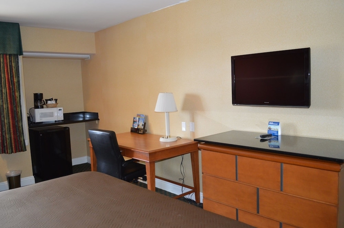 Imagen de la habitación del Hotel Travelodge By Wyndham San Diego Downtown Convention Center. Foto 5