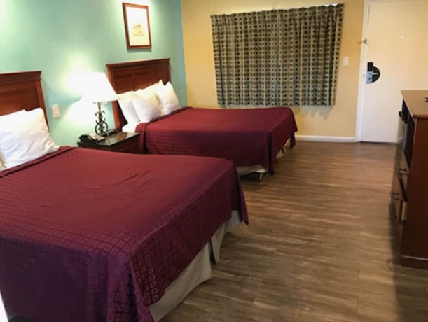 Imagen de la habitación del Hotel Travelodge By Wyndham San Diego Seaworld. Foto 10