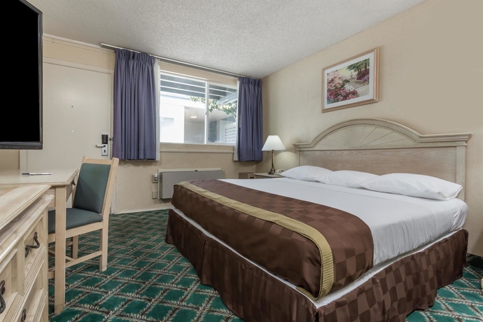 Imagen de la habitación del Hotel Travelodge By Wyndham San Francisco Airport North. Foto 3